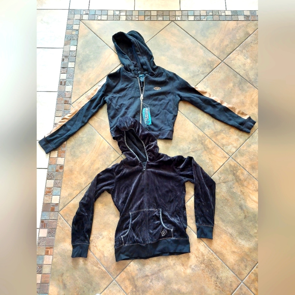 Bundle of 2 Girls Hoodies Size M